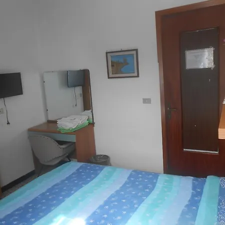 La Foce Del Prato Фермерский дом