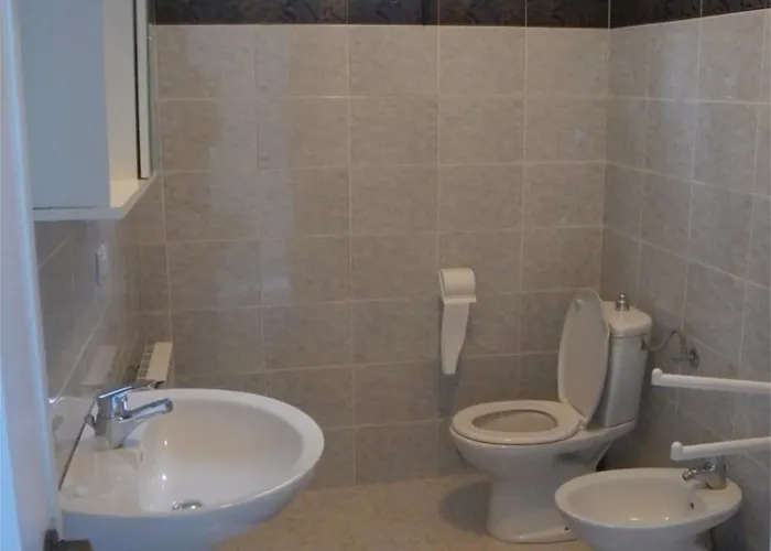 مزرعة للإقامة La Foce Del Prato