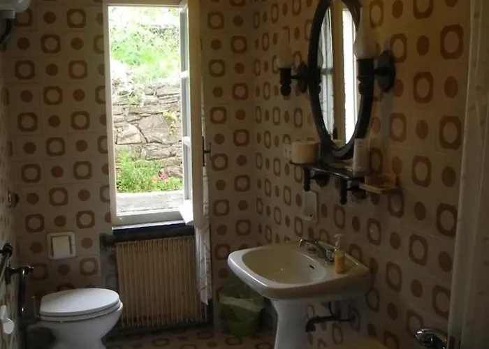 مزرعة للإقامة La Foce Del Prato